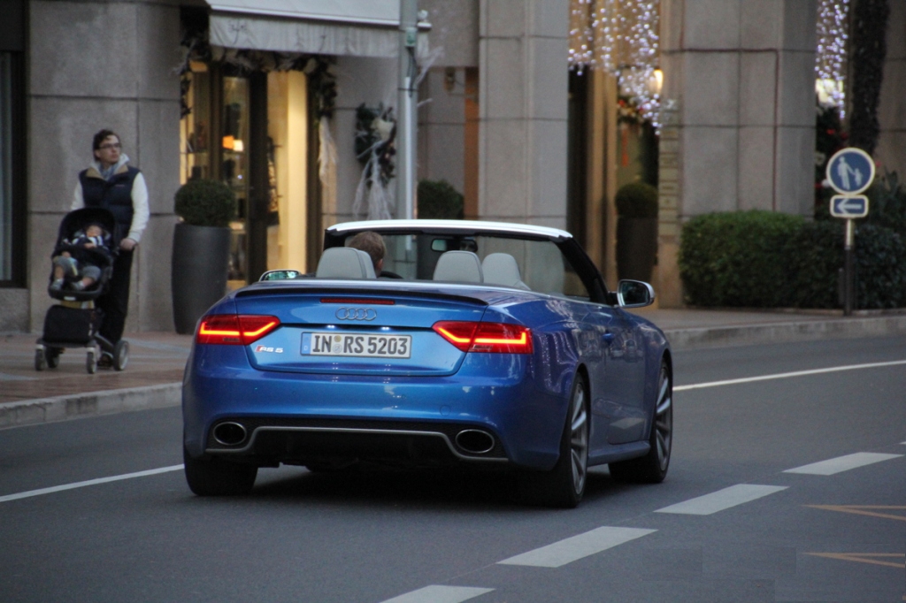 245798118RS5CABRIOLET.jpg