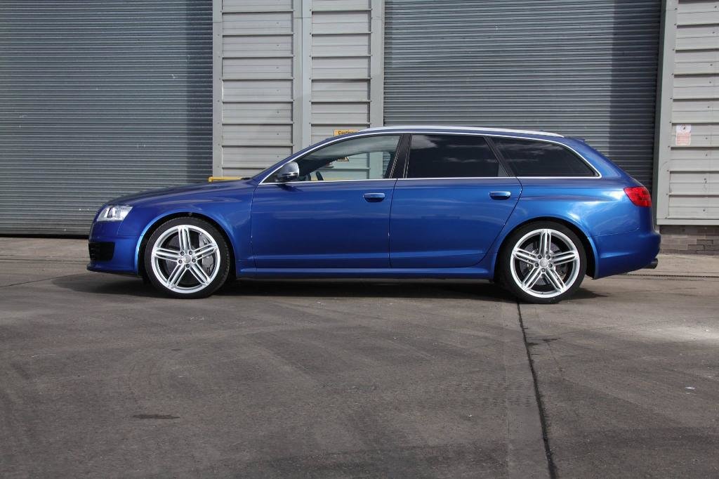 246527RS61695.jpg