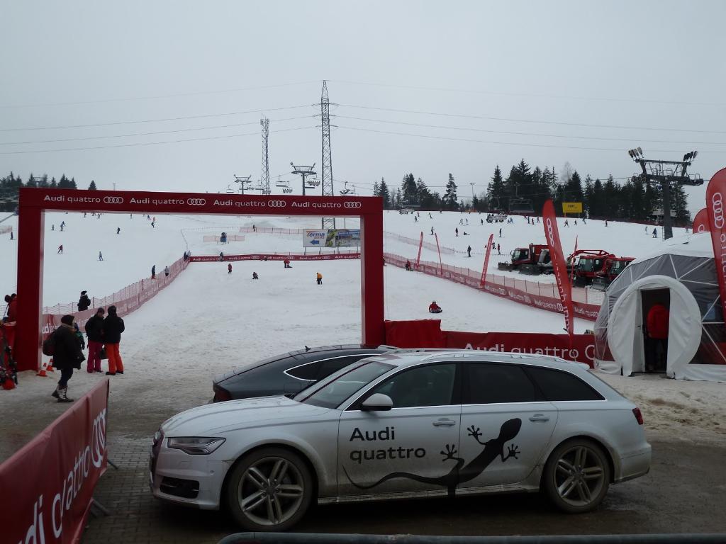 248809619AUDIA6C7ALLROAD.jpg