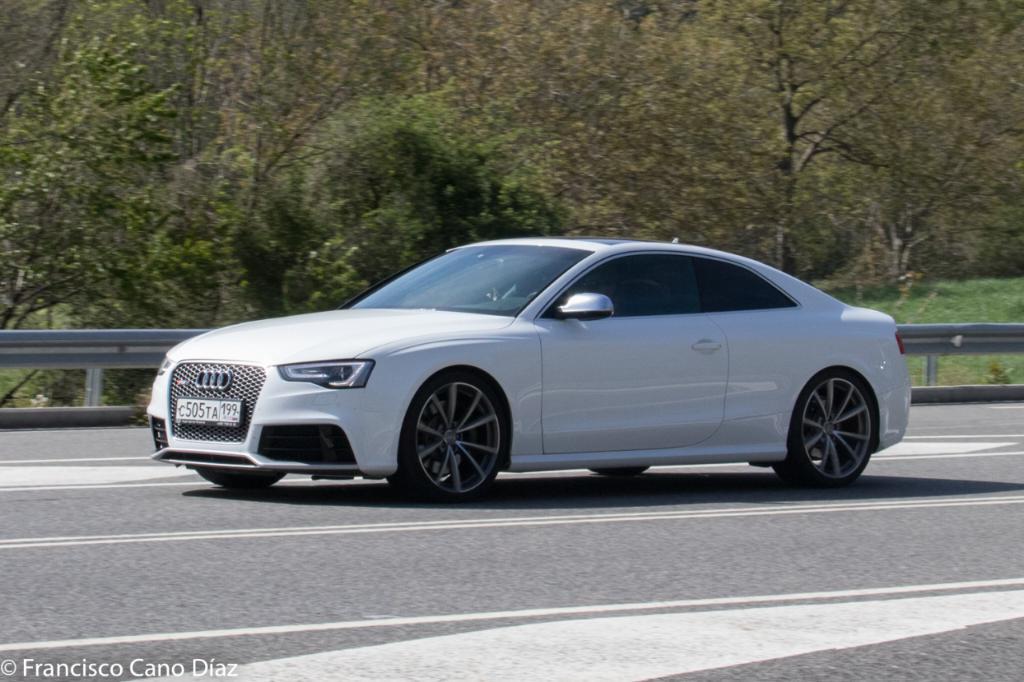 248844AUDIRS53199.jpg