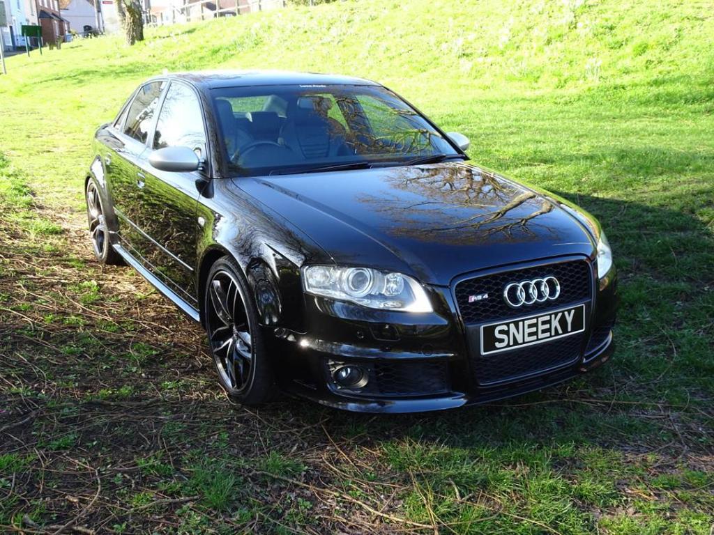 249408AUDIRS43209.jpg