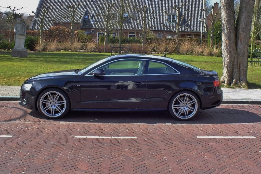 250274722S5.jpg