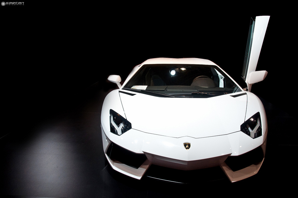 251085086LAMBORGHINIAVENTADORESQUIROU.jpg