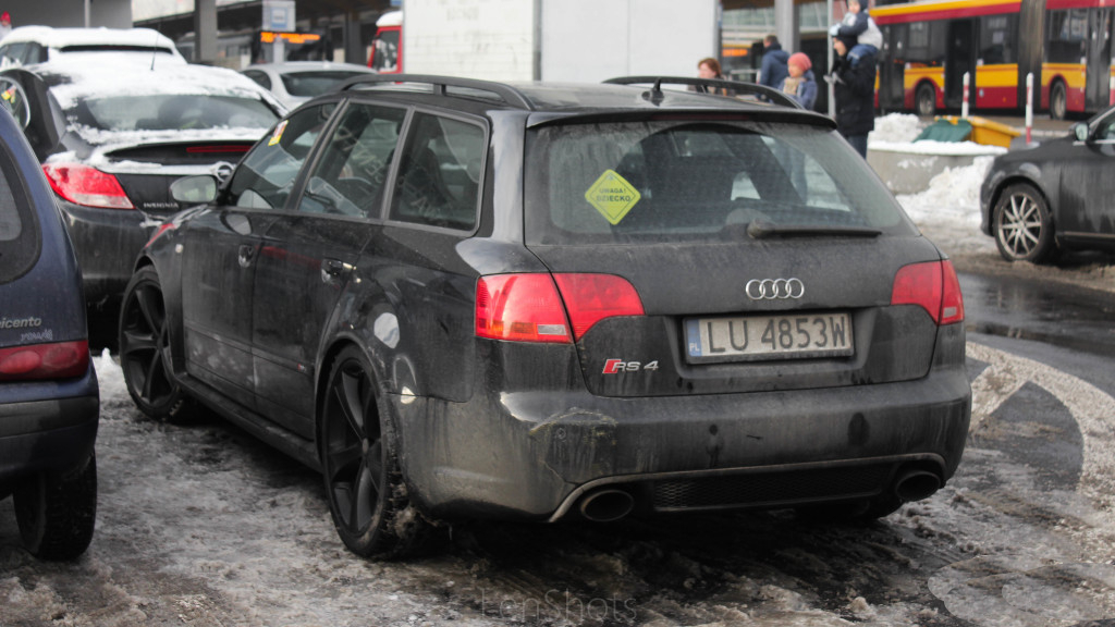 251551AUDIRS42348.jpg