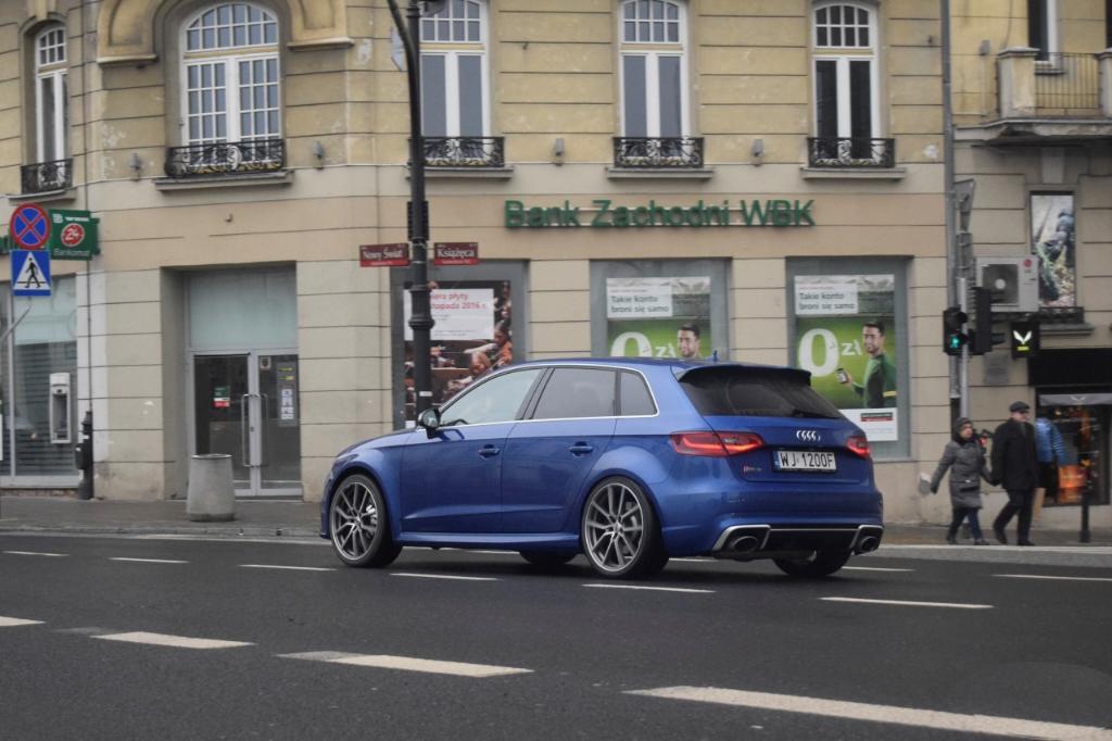 251938RS38V1826.jpg