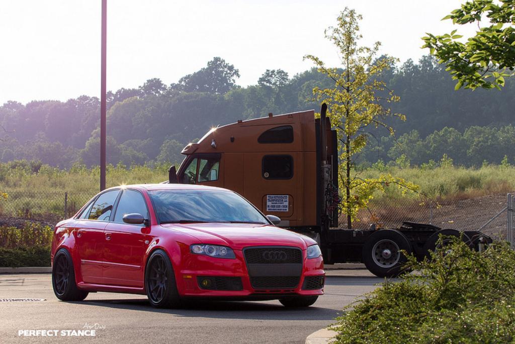 253184AUDIRS41312.jpg