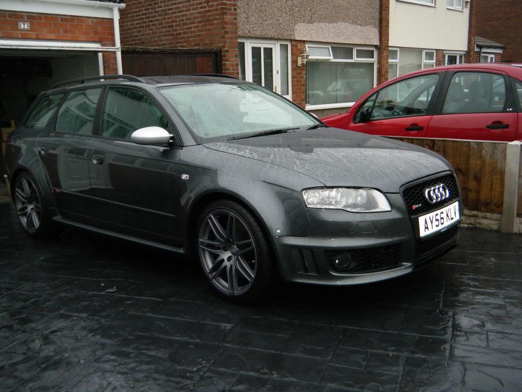 253352AUDIRS41162.jpg