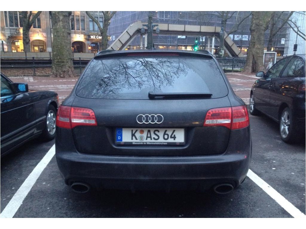 253945RS6599.jpg