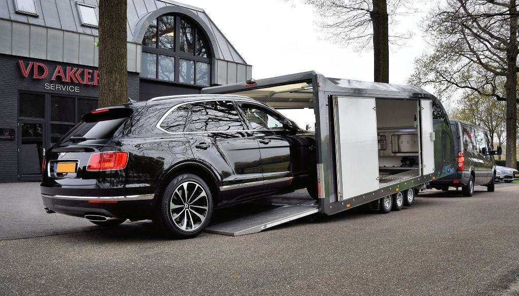 254333BENTAYGA0440.jpg