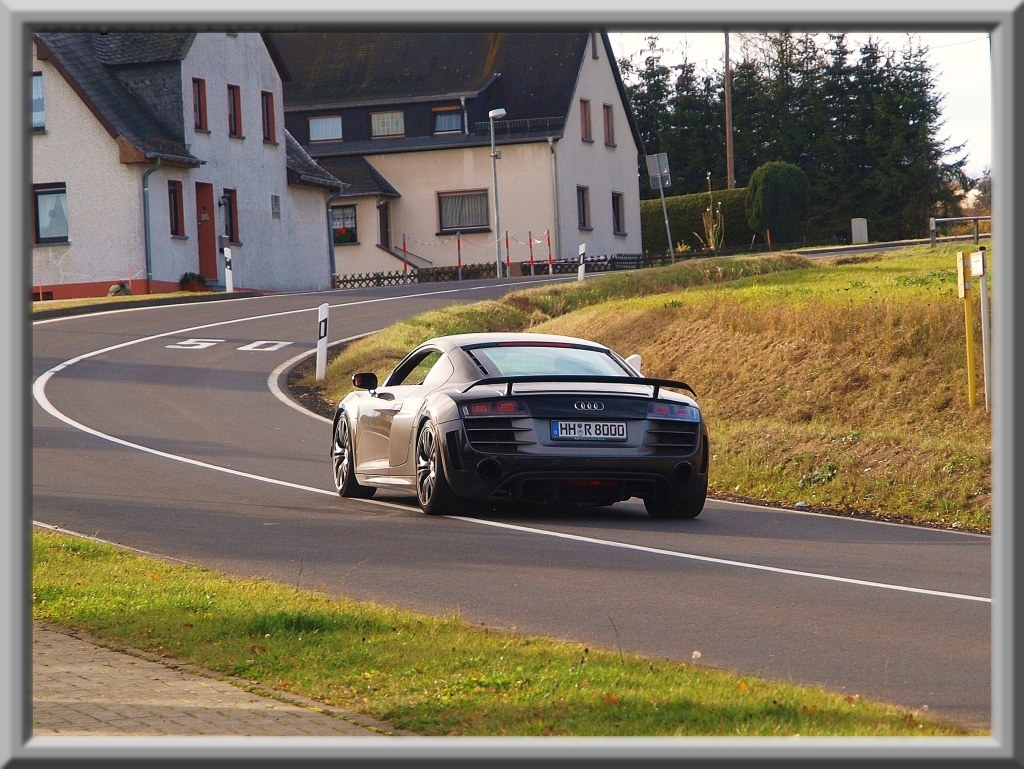 255035R8GT236ESQUIROU.jpg