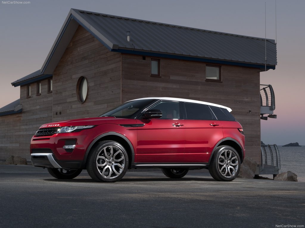 255288001EVOQUEESQUIROU.jpg