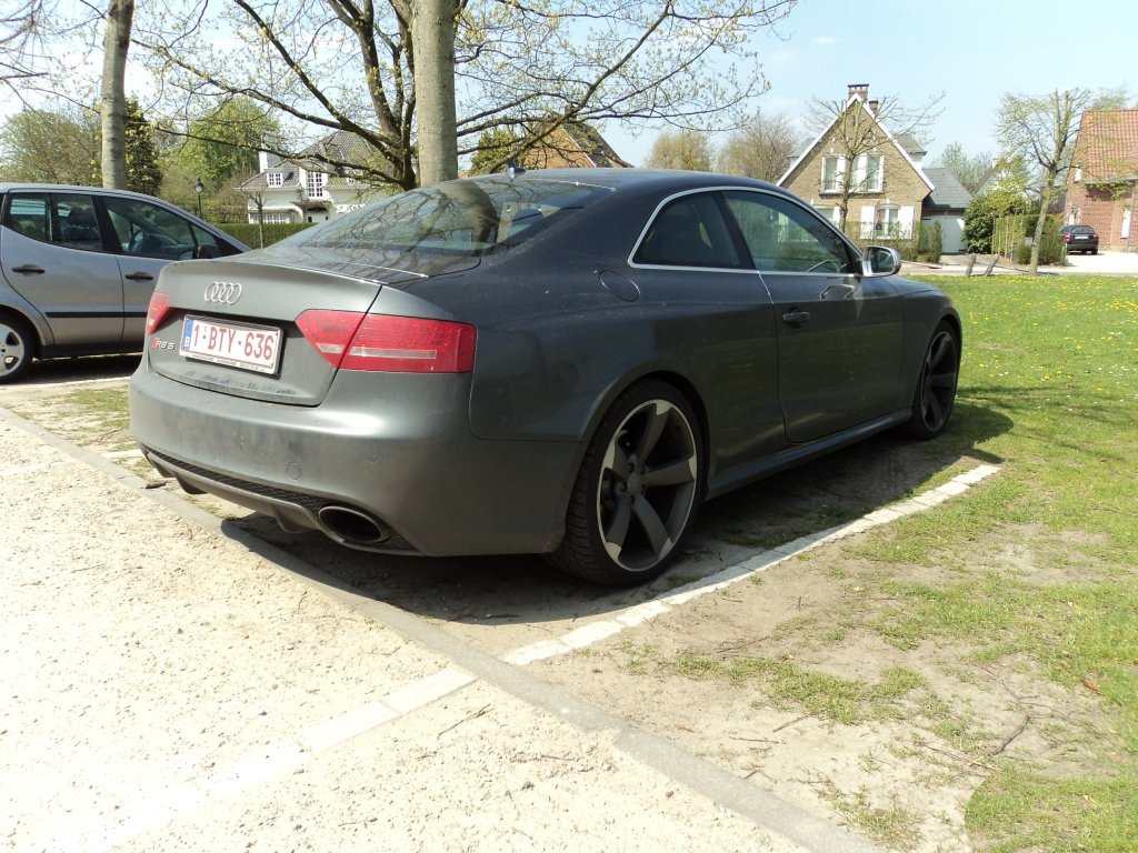 255346AUDIRS5954.jpg