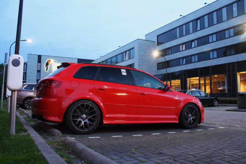 2555182571RS3.jpg