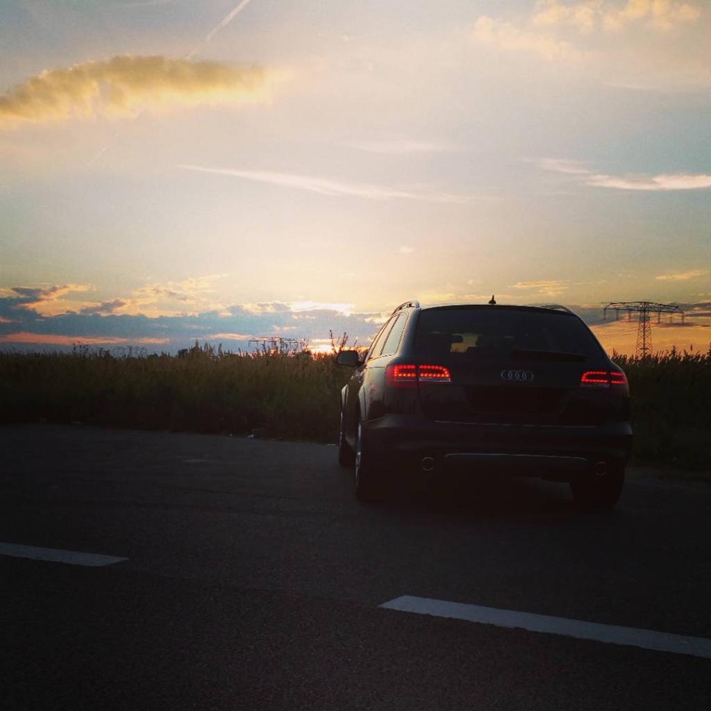 256560743AUDIA6C6ALLROAD.jpg