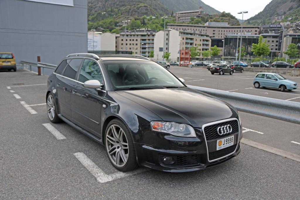 257640AUDIRS42639.jpg