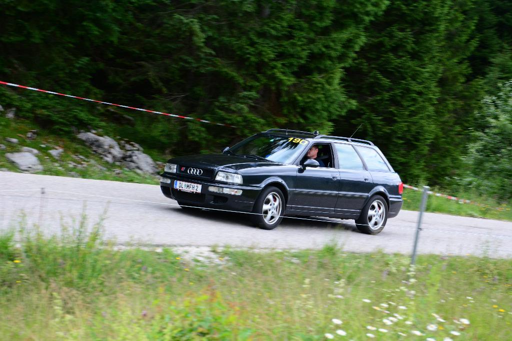 2576491355QUATTROLEGENDE2017.jpg