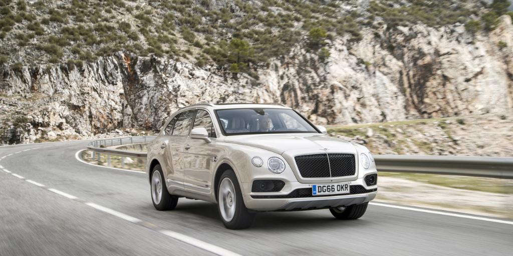 258131BENTAYGA0039.jpg