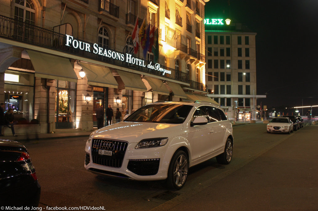 258211588Q7V12.jpg