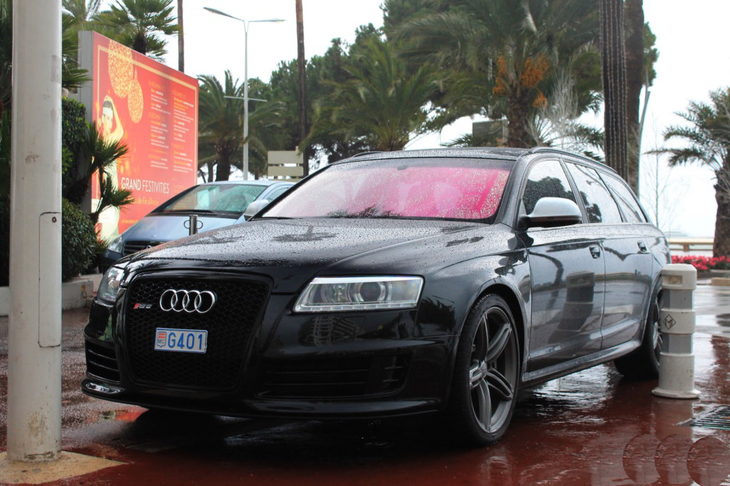258465RS6941.jpg