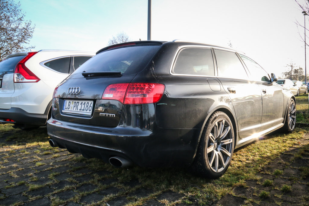 258475RS61507.jpg