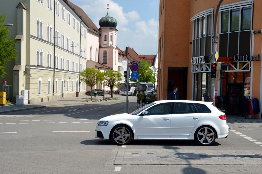 2595201133RS3.jpg