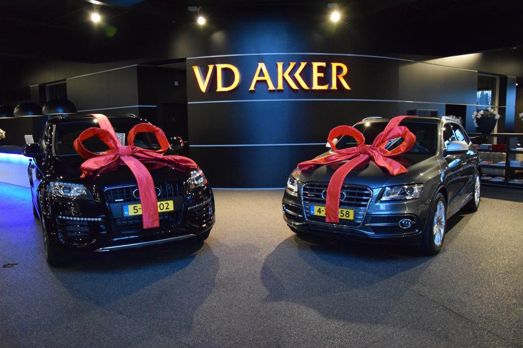 260577AUDISQ51445.jpg