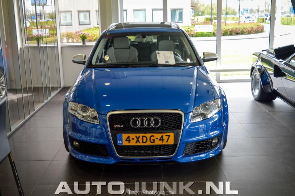 262388AUDIRS42711.jpg