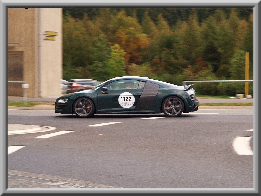 263179R8GT235ESQUIROU.jpg