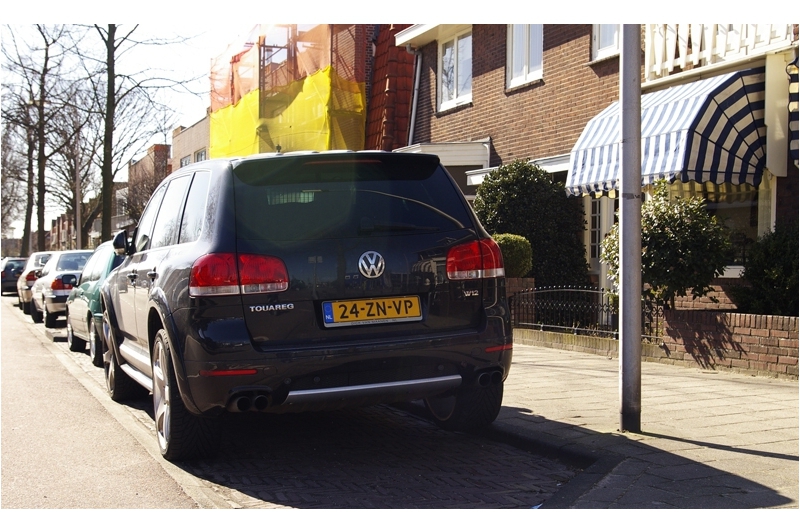 266211W12TOUAREG052ESQUIROU.jpg