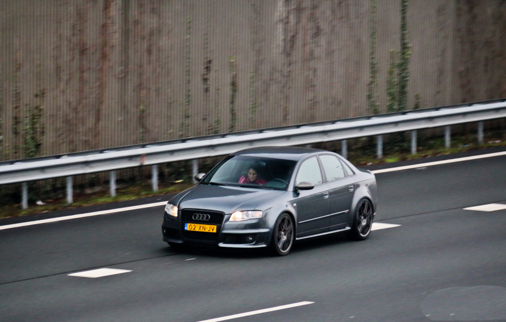 266229AUDIRS41628.jpg