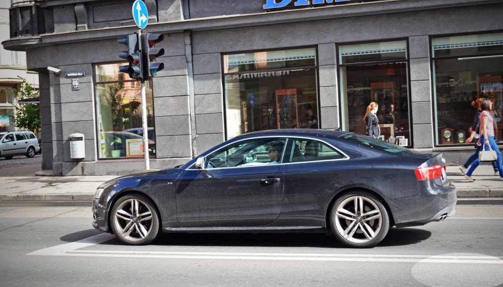 267240930S5.jpg