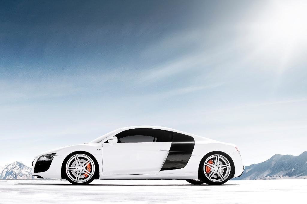 2676501835AUDIR8V10.jpg