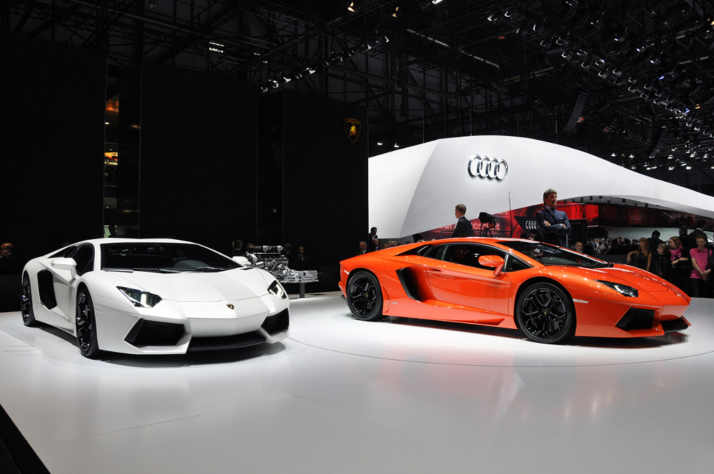 26786607LAMBORGHINIAVENTADORESQUIROU.jpg