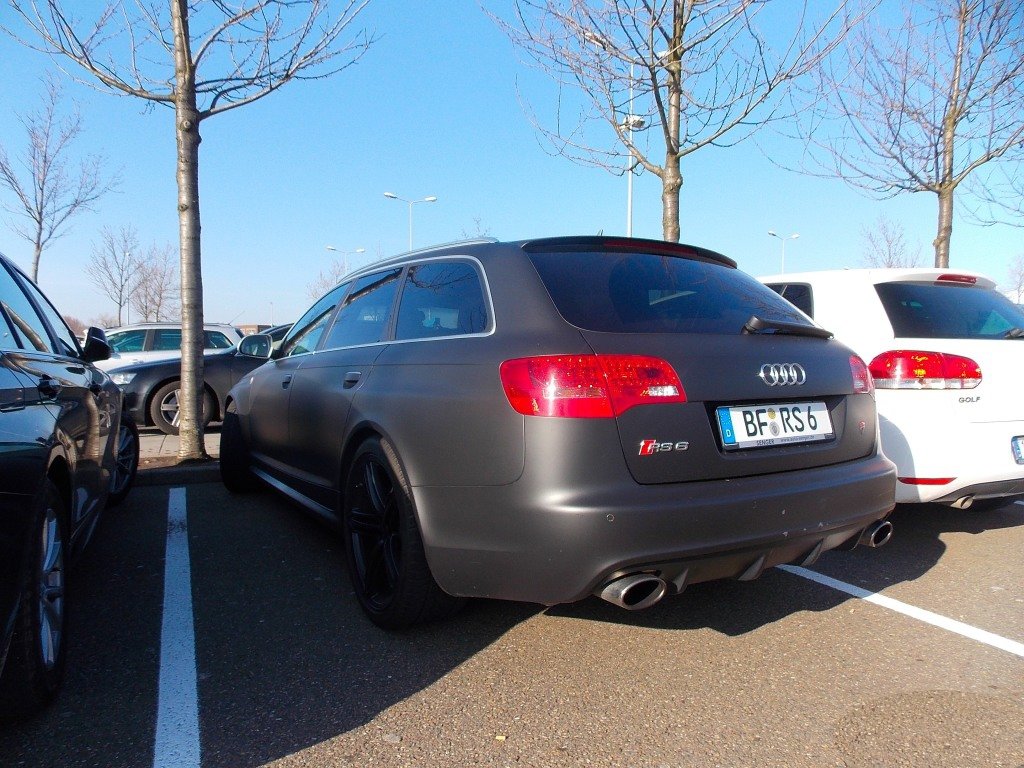 268129RS61051.jpg