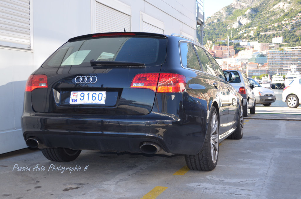 269326RS61067.jpg