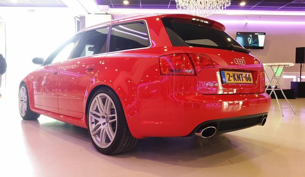 269690AUDIRS42795.jpg
