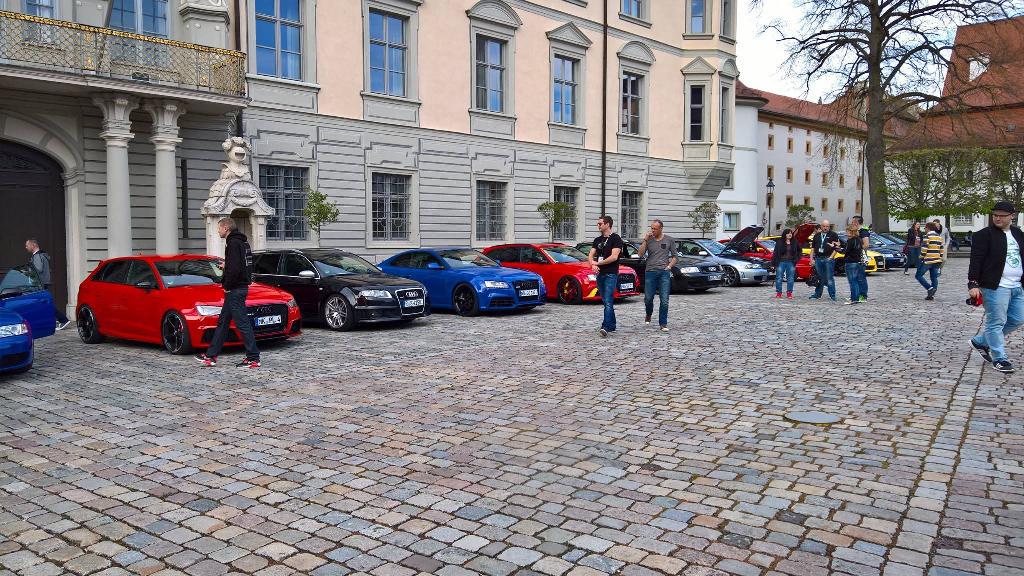 270294RS38V1167.jpg