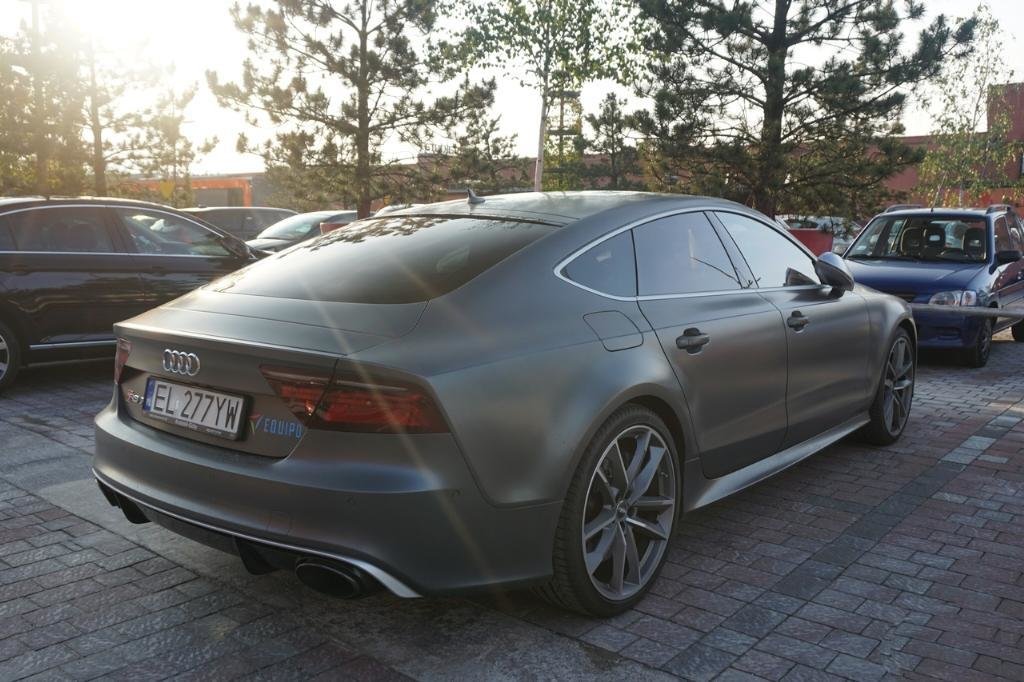 271766RS73427.jpg