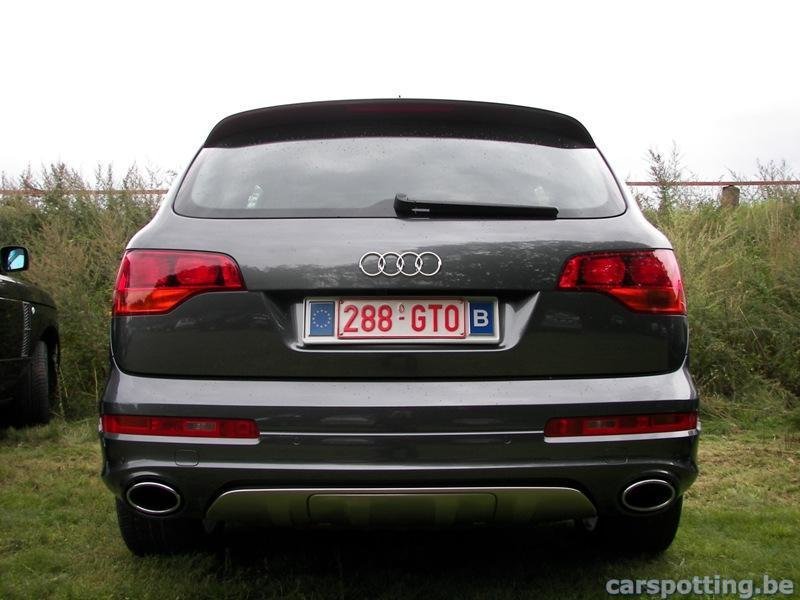 272399236Q7V12ESQUIROU.jpg