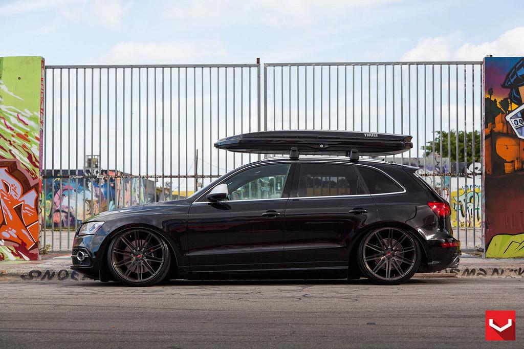 272572AUDISQ51529.jpg