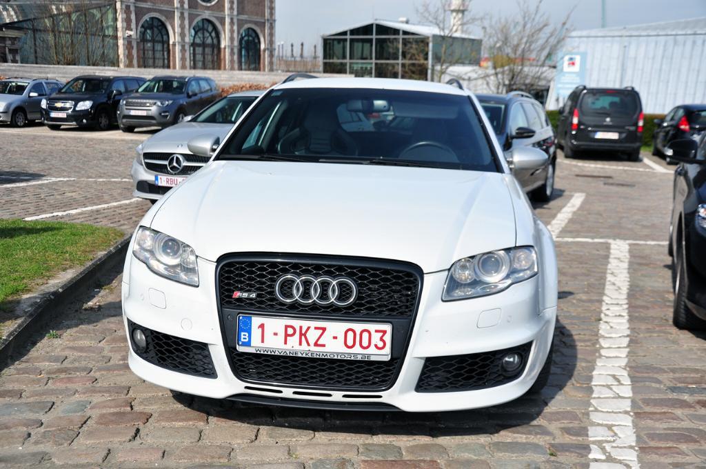 273190AUDIRS43182.jpg