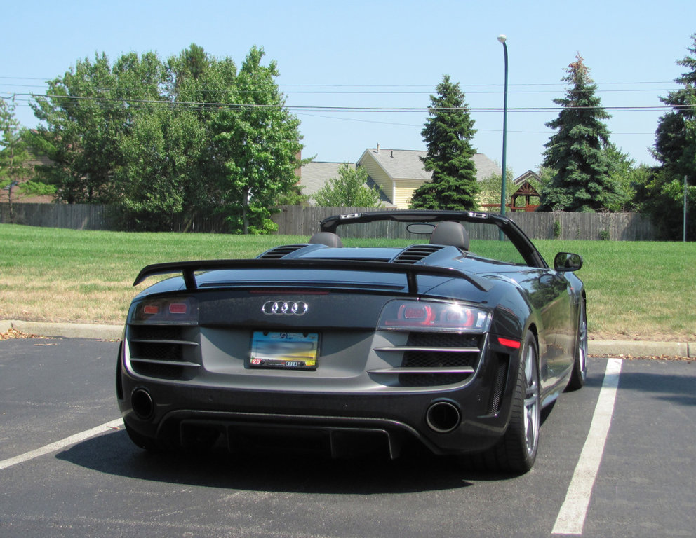 273700R8GT755.jpg