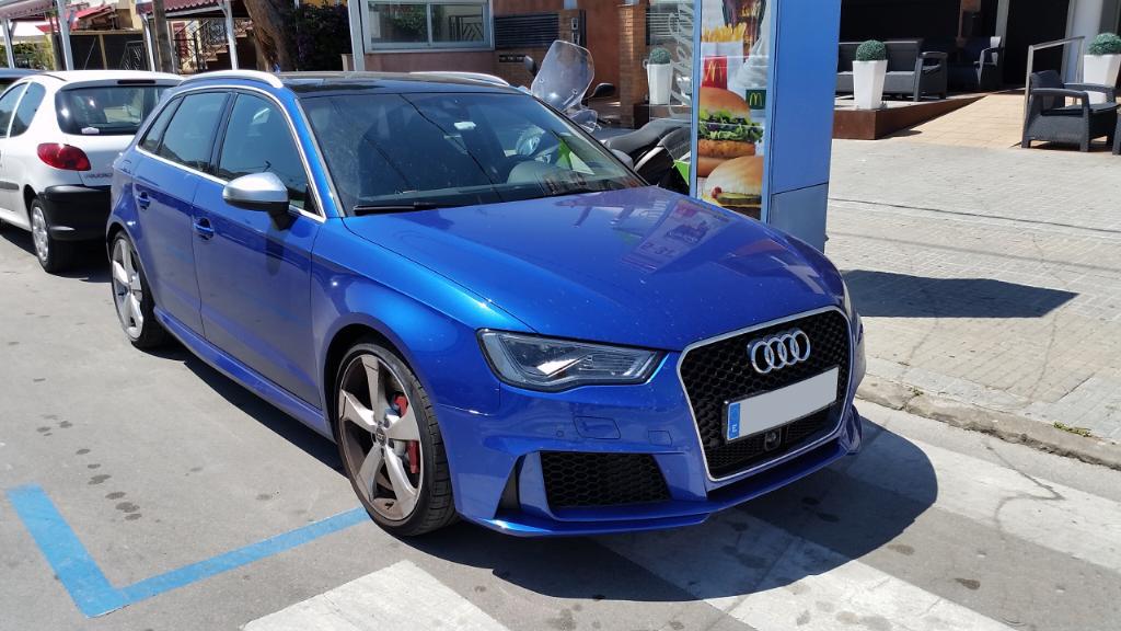 273929RS38V1302.jpg