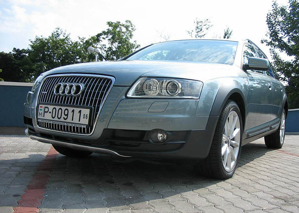 27432839AUDIA6C6ALLROAD.jpg