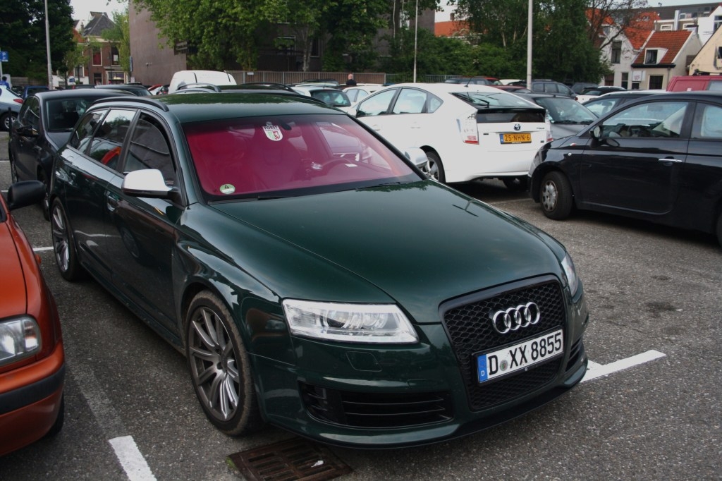 275323RS6775.jpg