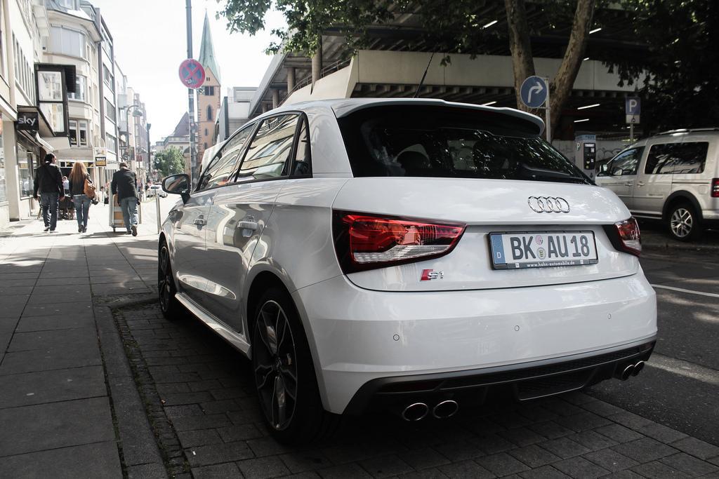 275401S1176.jpg