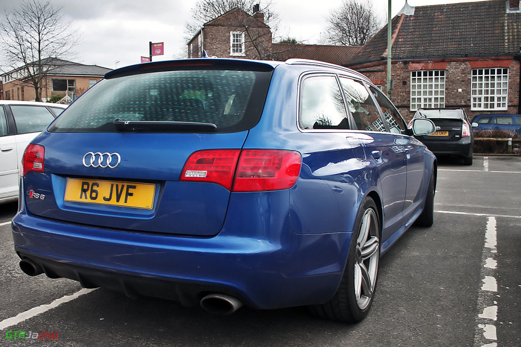 277197RS61055.jpg