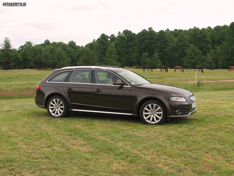 27721450AUDIA4ALLROAD.jpg