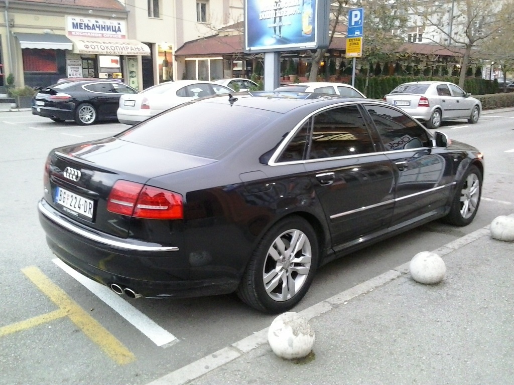 277483audis8d3c6306251120141244206.jpg