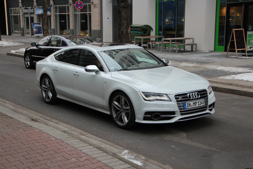 277712S7284.jpg